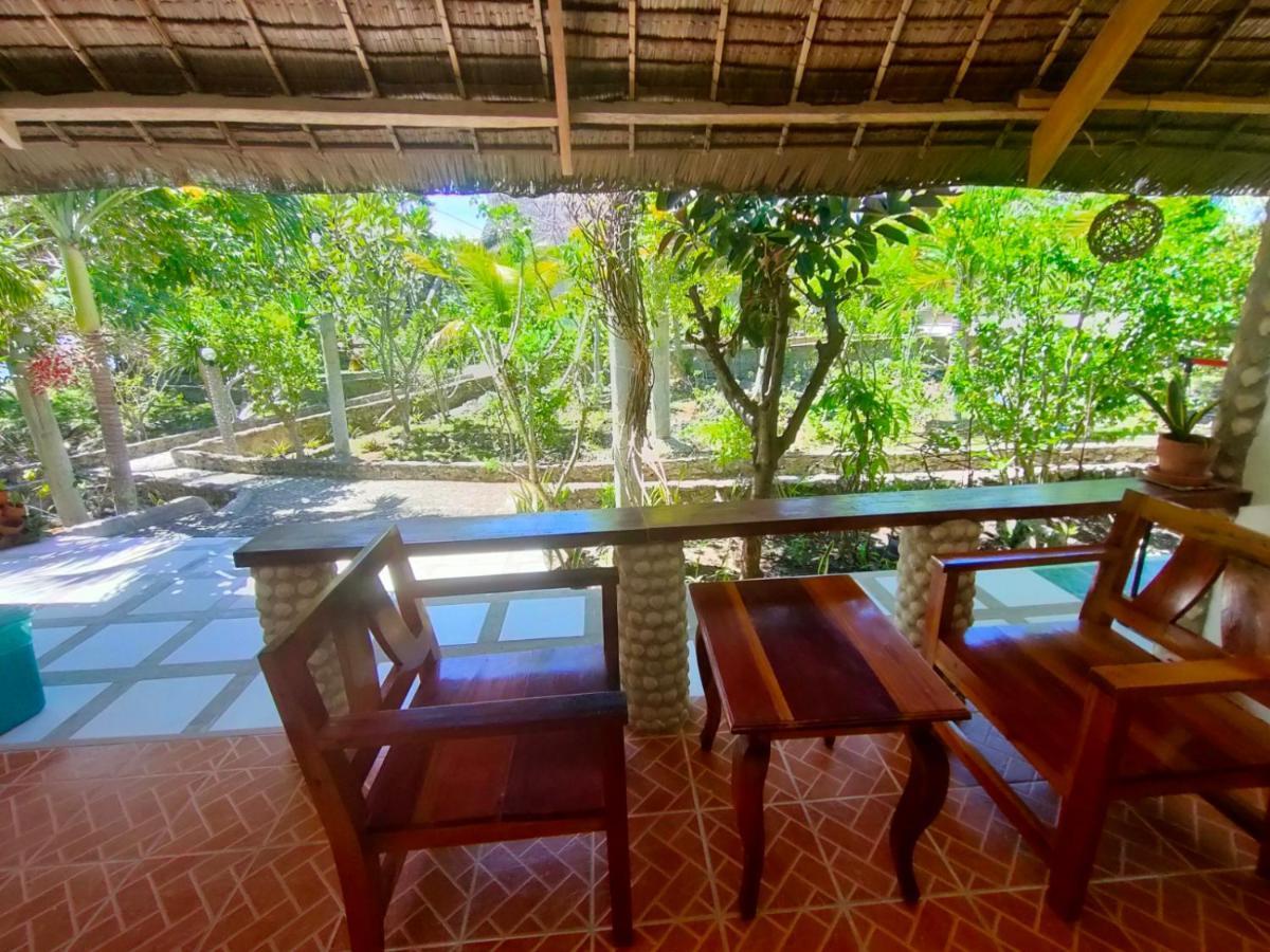 Moalboal T Breeze Coastal Resort Exterior photo