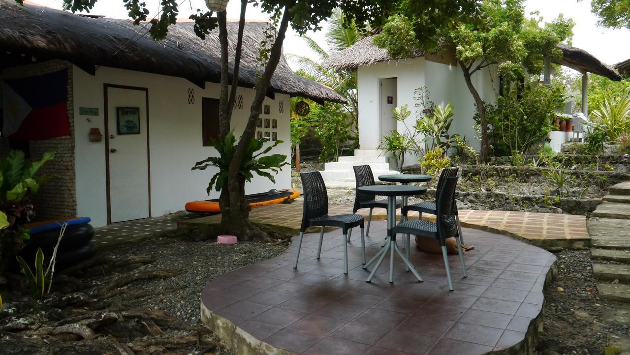Moalboal T Breeze Coastal Resort Exterior photo