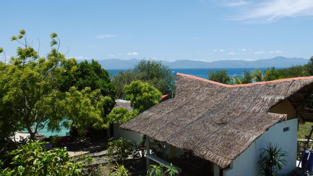 Moalboal T Breeze Coastal Resort Exterior photo