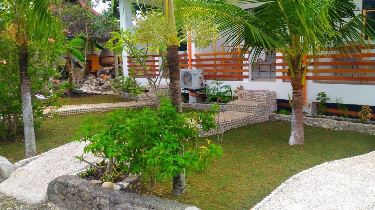 Moalboal T Breeze Coastal Resort Exterior photo
